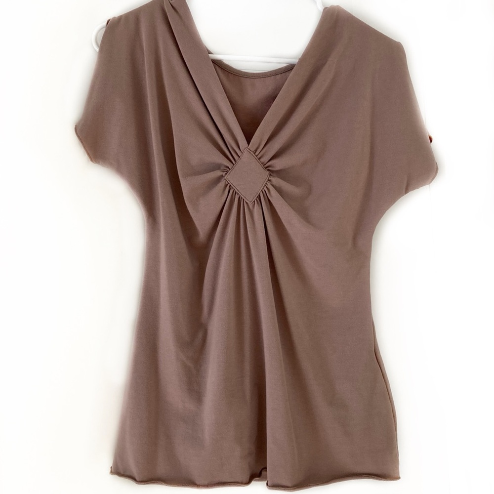NWOT ruched, V-neck, stretchy cotton blend top